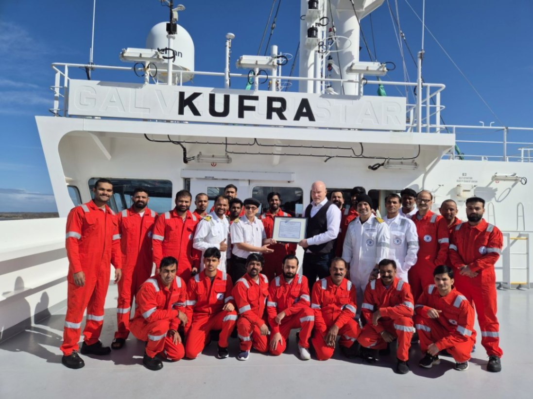 Succesfull rescue at sea, SAR with mt. KUFRA. Succesfull rescue at sea, SAR with mt. KUFRA.